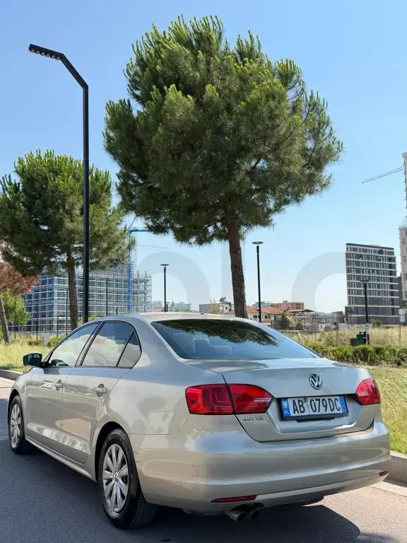 Volkswagen Jetta VI Facelift  2014, 100 000 km