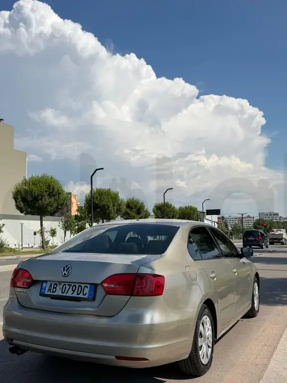 Volkswagen Jetta VI Facelift  2014, 100 000 km