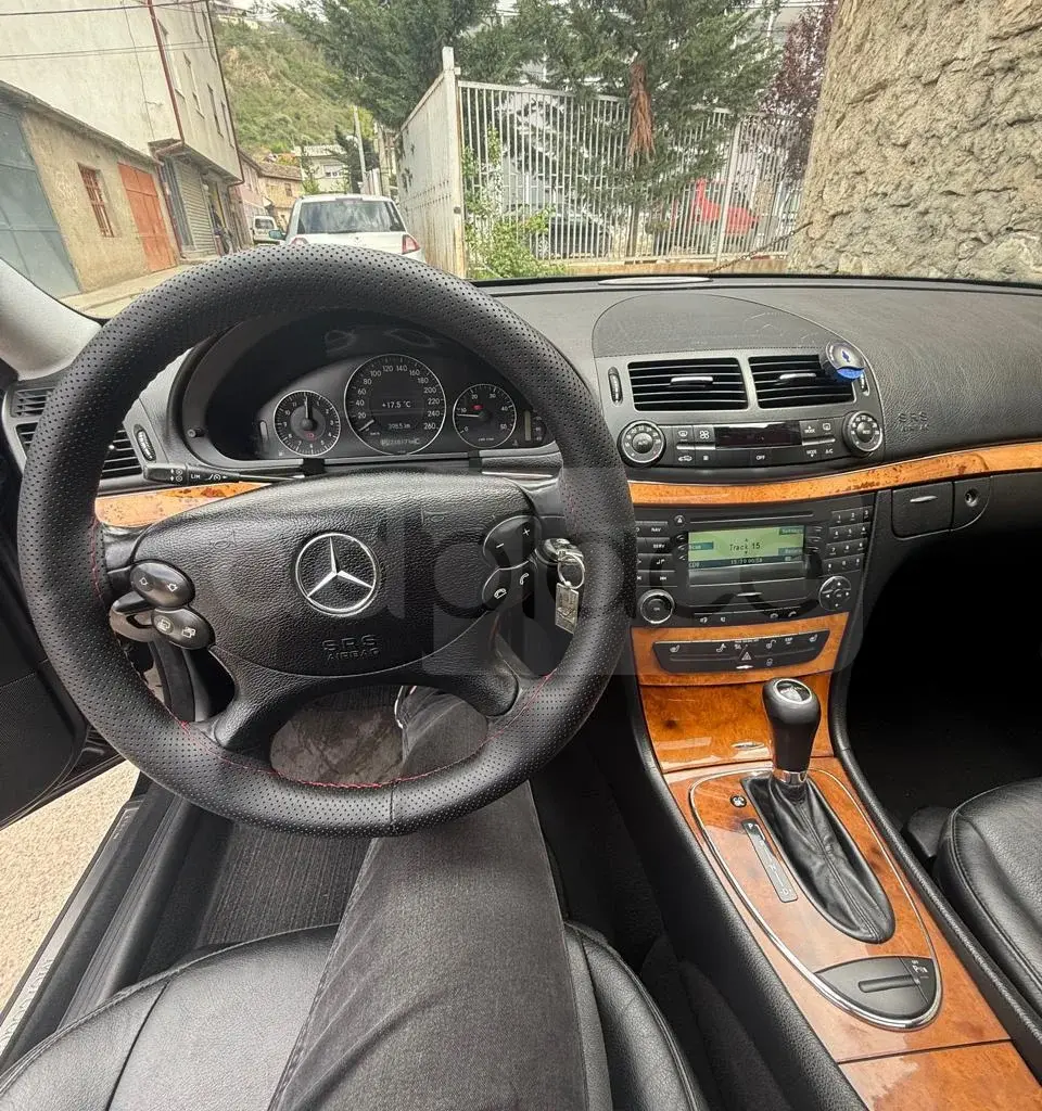 Mercedes-Benz E-Class S211 Facelift 2007