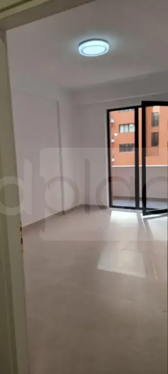 Apartament  72m² 3 floor