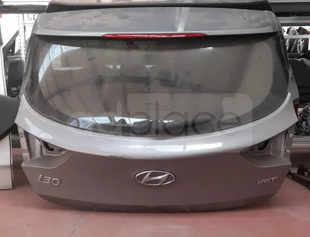 Dera bagazhit ose bagazhi Hyundai i30 GD