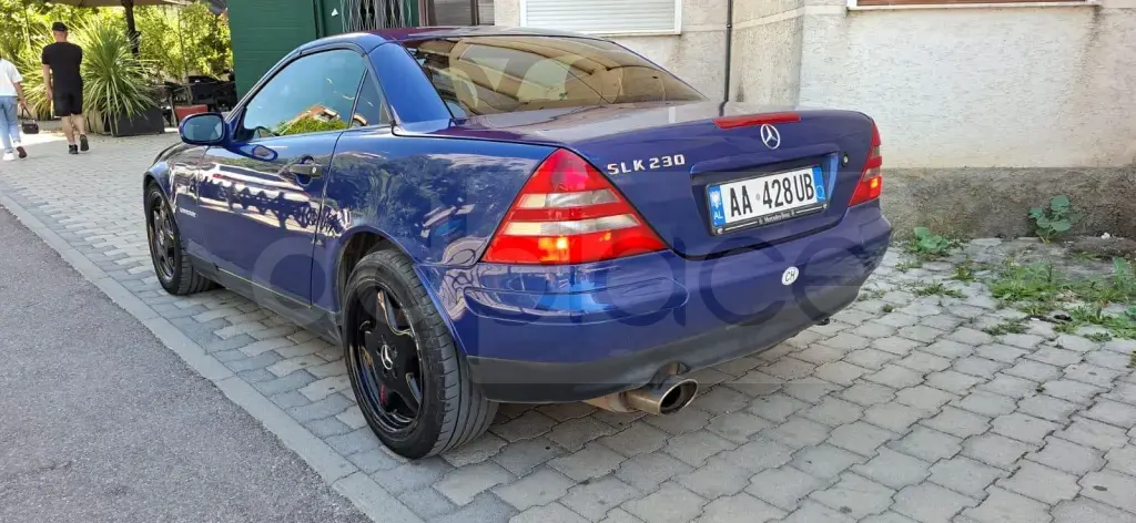 Mercedes-Benz CLK C208  1999, 247 000 km