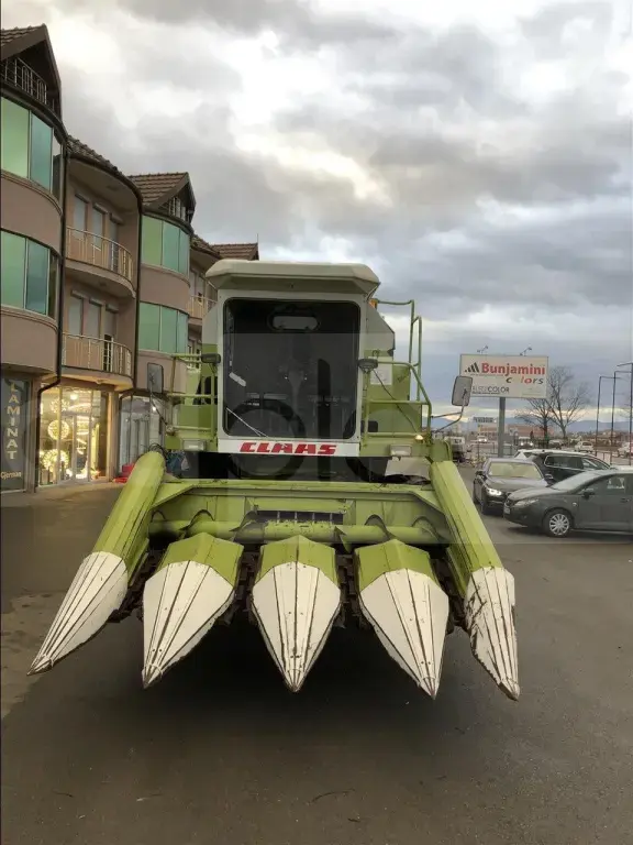 Autokombaj claas dominator 76 me dy hedera miser gruri