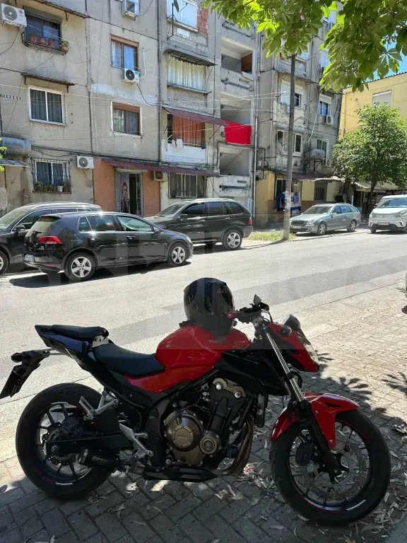 Shitet Honda CB500F