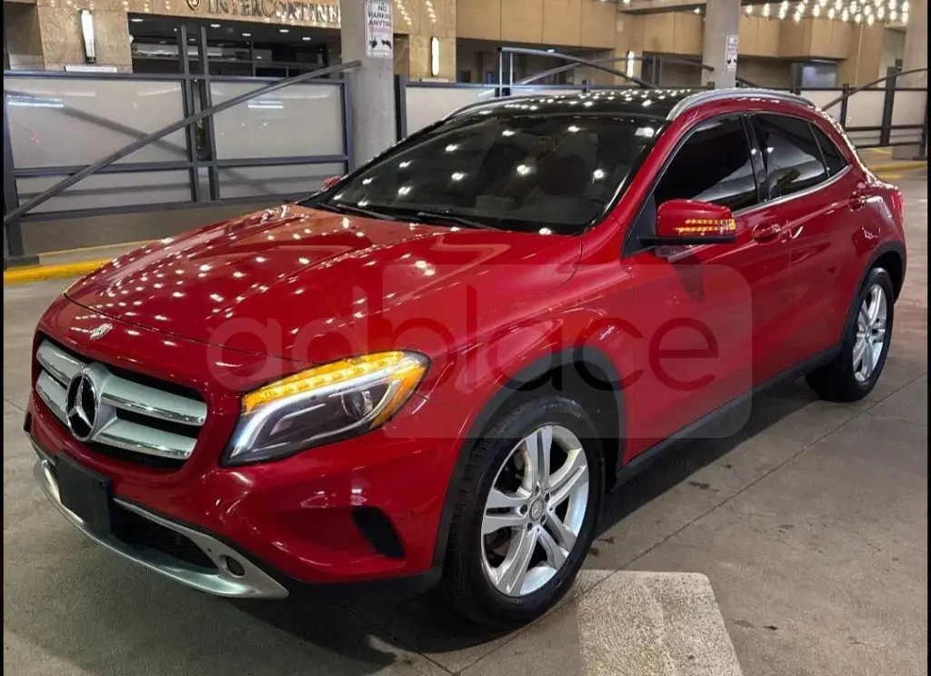 Mercedes-Benz GLA X156  2016, 133 000 km