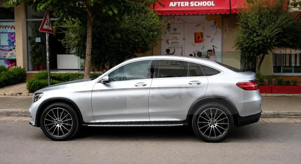 Mercedes-Benz GLC X253  2017
