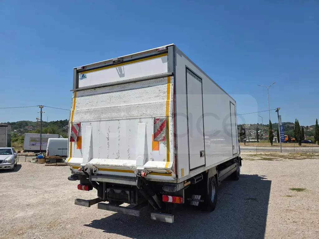 Mercedes atego 1530