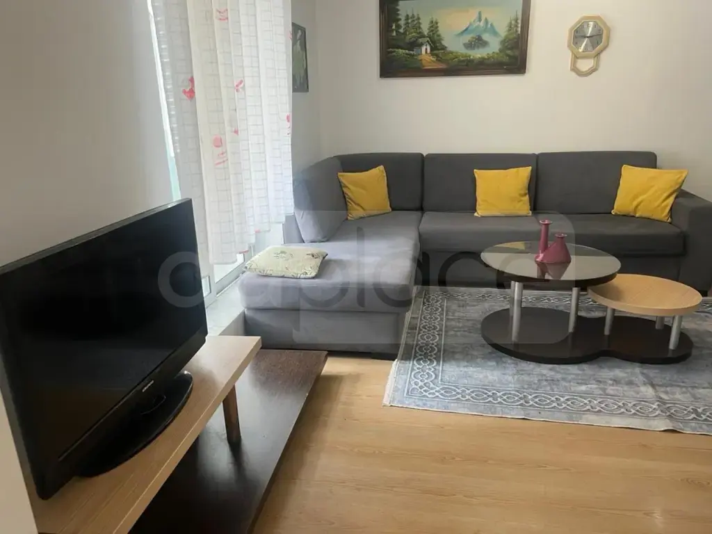Shtëpi  90m²