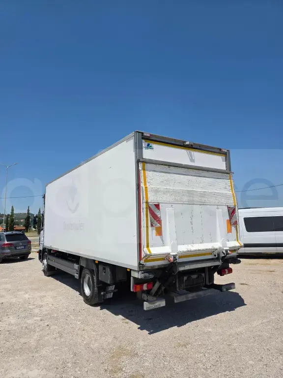Mercedes atego 1530