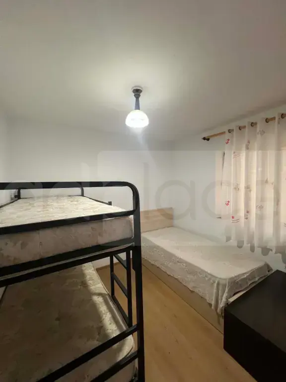Shtëpi  90m²