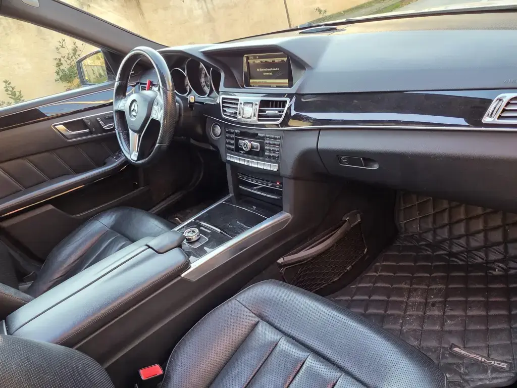 Mercedes-Benz E-Class A207 Facelift  2015, 249 000 km