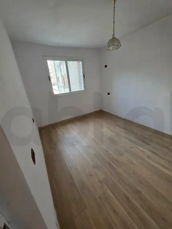 Apartament 3 rooms 85m² 2 floor