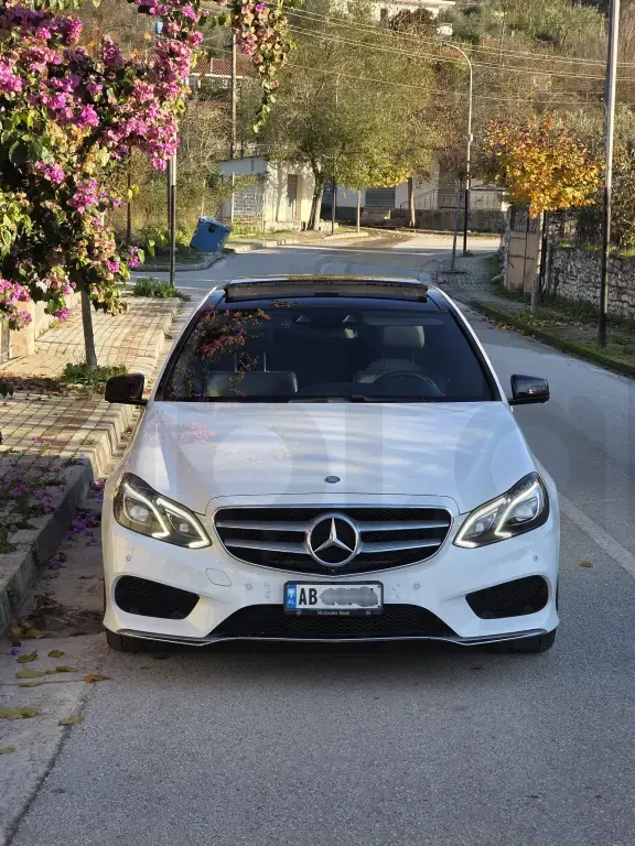 Mercedes-Benz E-Class A207 Facelift  2015, 249 000 km