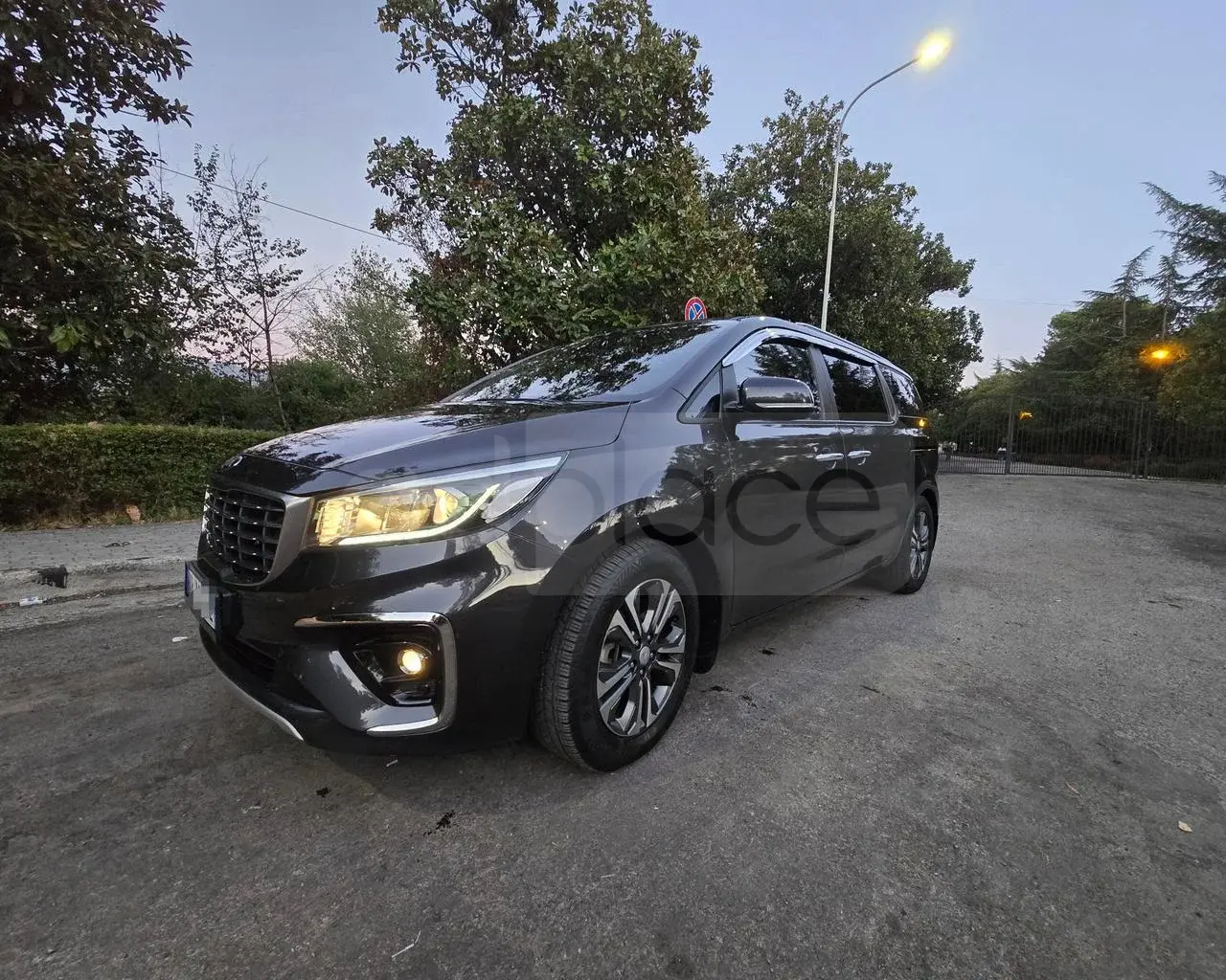 Kia Carnival I 2019