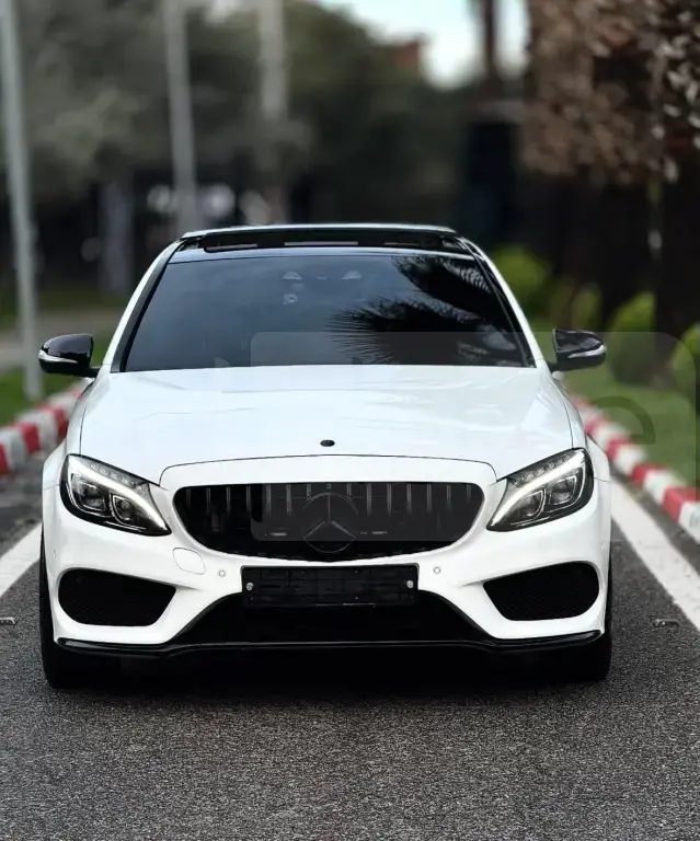 Mercedes-Benz C-Class AMG W205  2016, 154 000 km