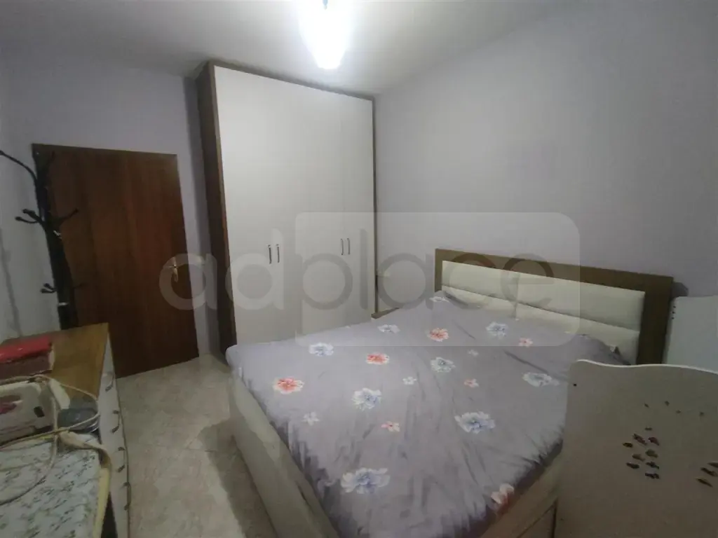 Apartament 1 room 70m² 2 floor