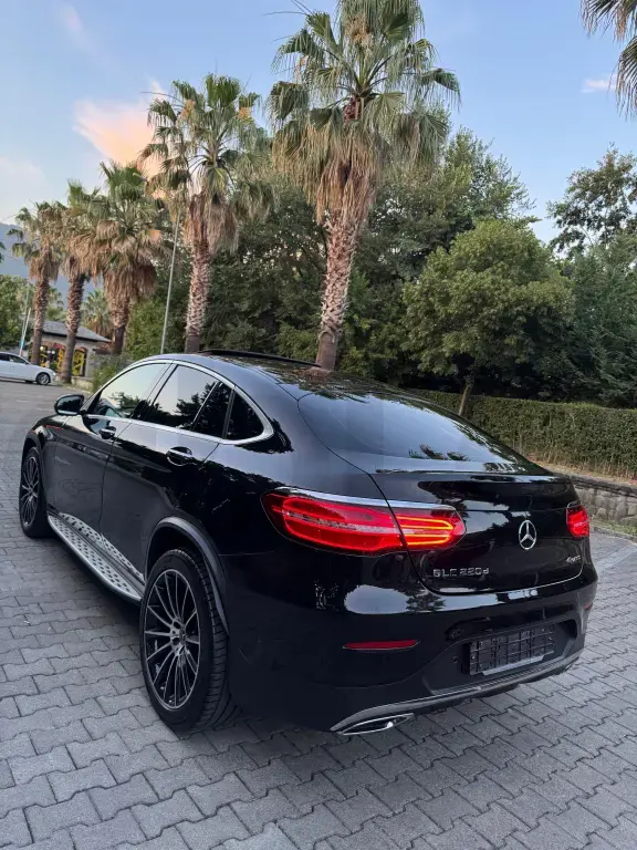 Mercedes-Benz GLC Coupe C253  2018, 196 000 km