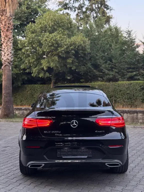 Mercedes-Benz GLC Coupe C253  2018, 196 000 km