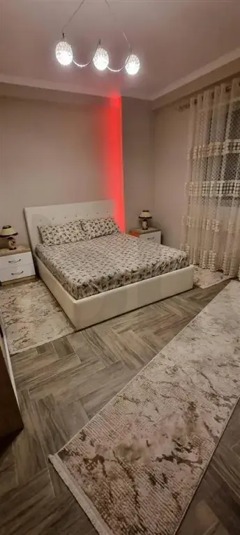Aparatament Jepet me qera javore mujore golem