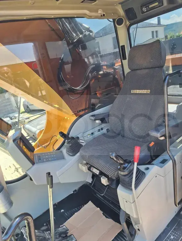 Liebherr 954c