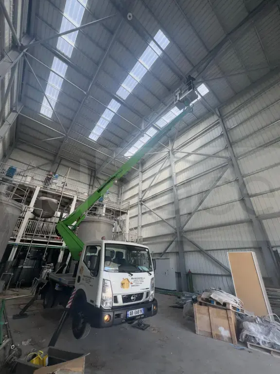 Nissan Cabstar Vinc me Kosh 20Metra