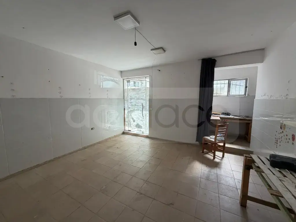 Garazhe, parkim  178.91m²
