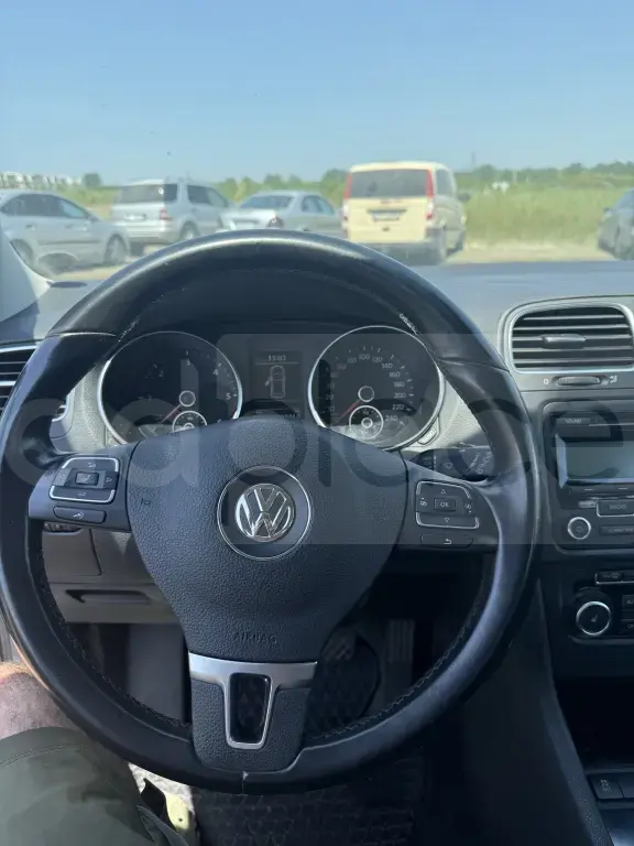 Volkswagen Golf VI  2010, 186 990 km