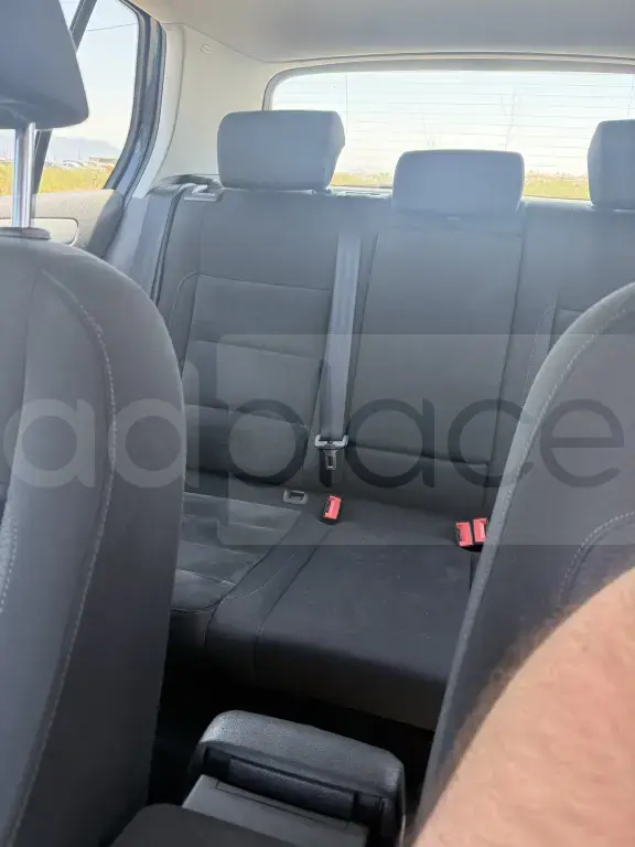 Volkswagen Golf VI  2010, 186 990 km