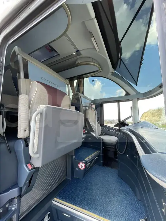 Shitet autobus Neoplan