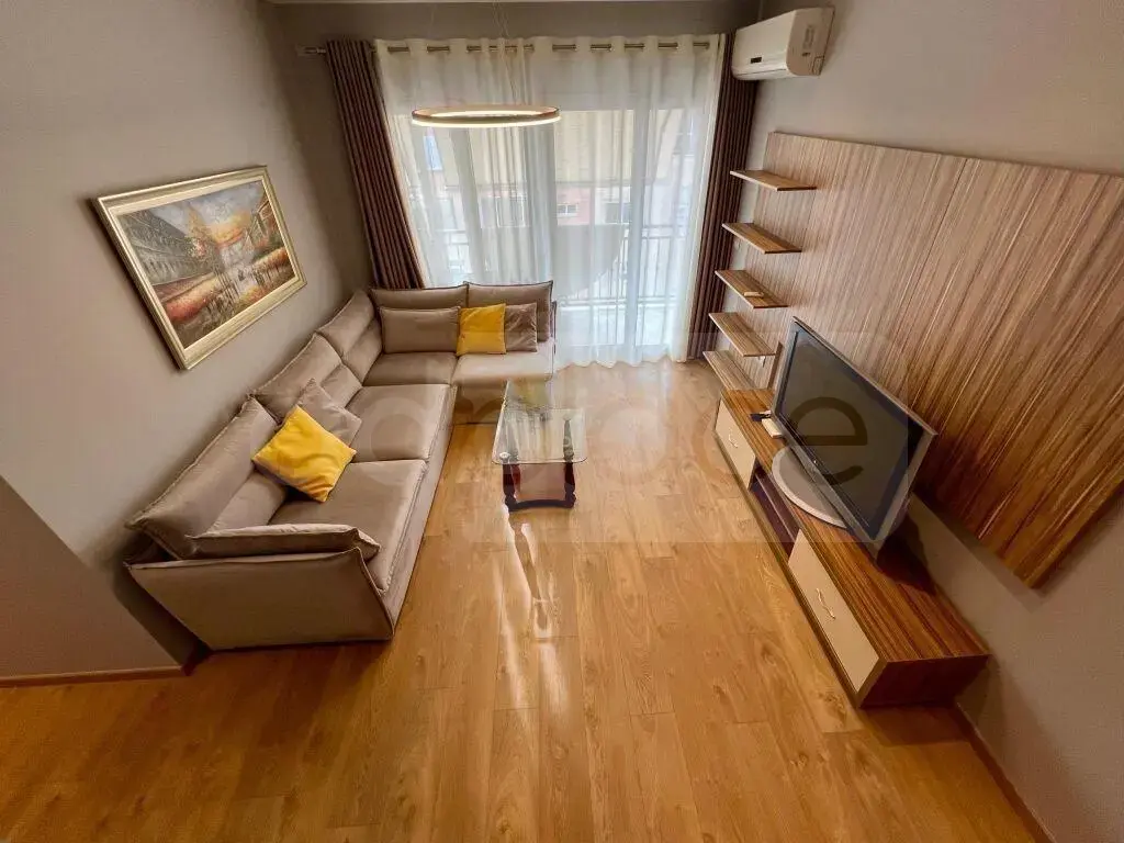 Apartament  90m² 4 floor