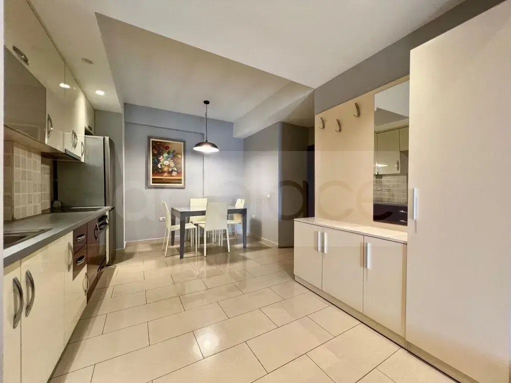 Apartament  90m² 4 floor