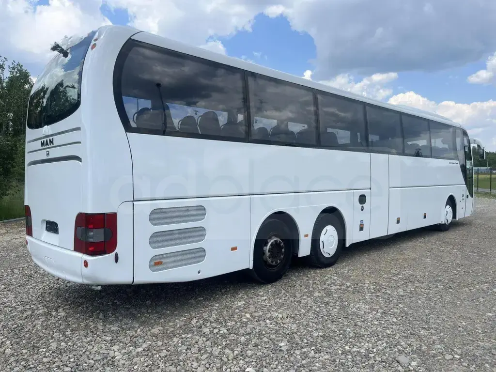 Shiten Autobus man