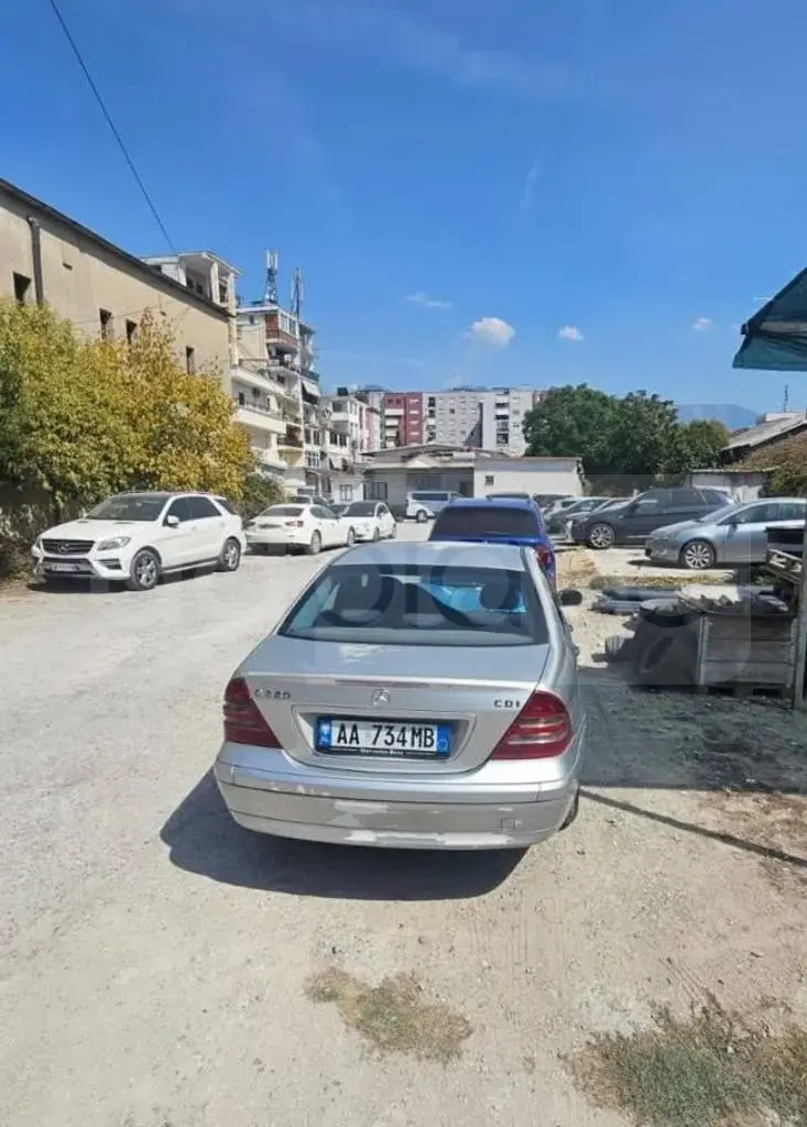 Mercedes-Benz C-Class W203 2001