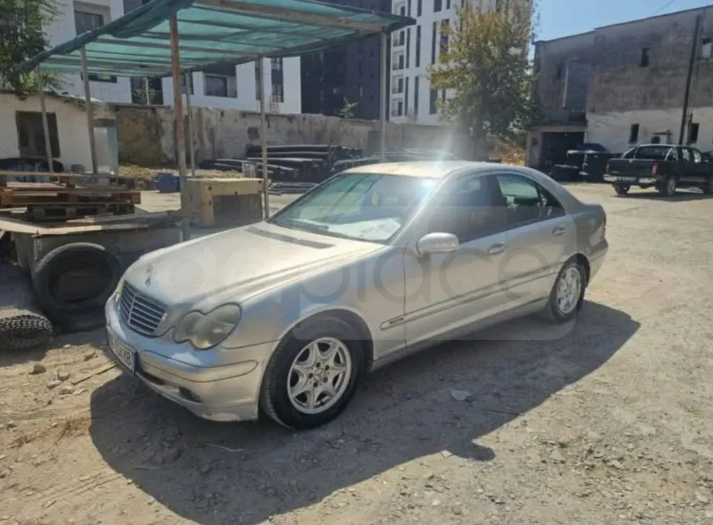 Mercedes-Benz C-Class W203 2001