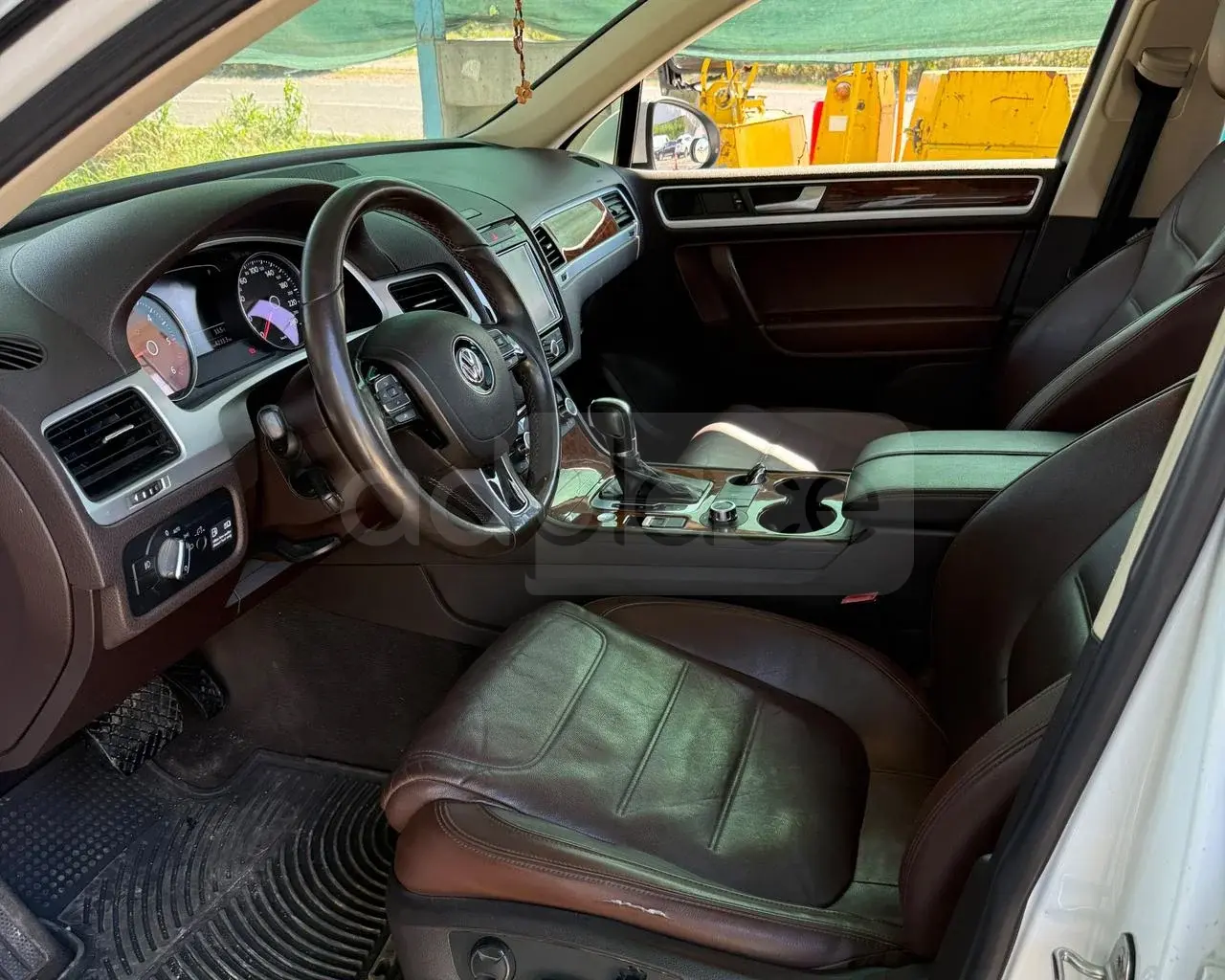 Volkswagen Touareg I 2013