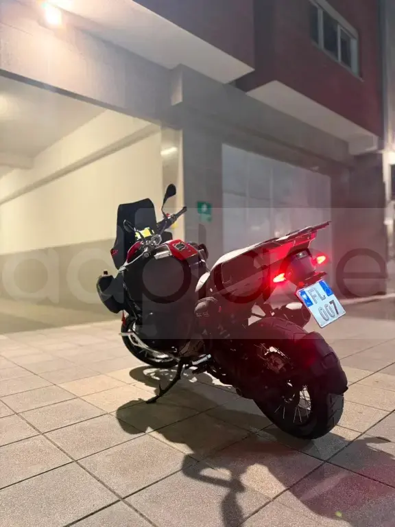 Shitet BMW GSA 1300cc (2025) Gjendje Super