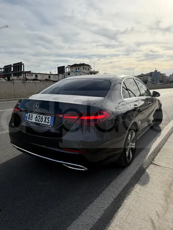 Mercedes-Benz C-Class S206  2022