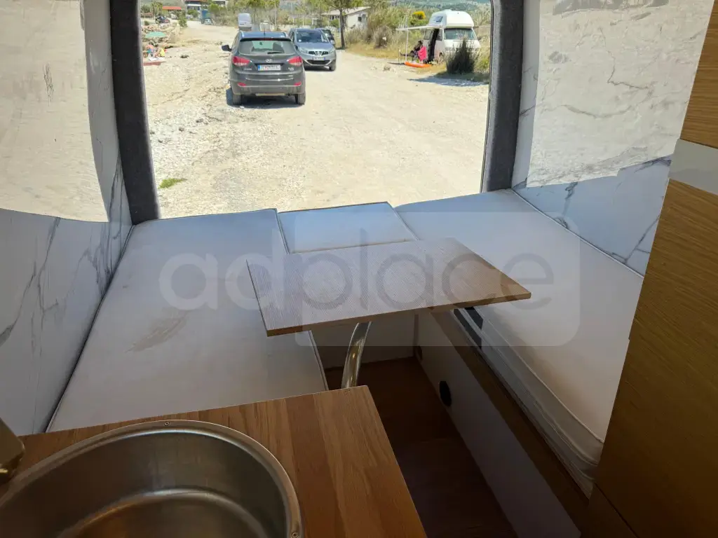 Shitet Camper Mercedes Sprinter 316 (25,000 EUR)