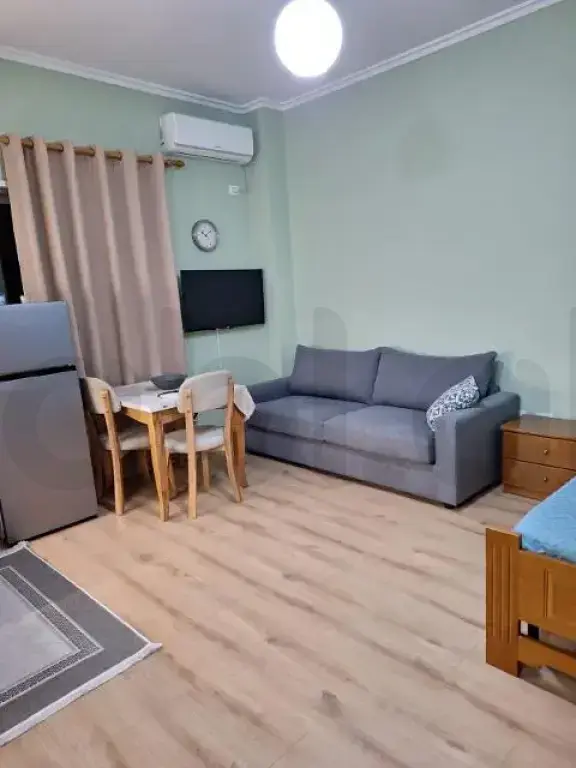 Shtëpi  60 m²