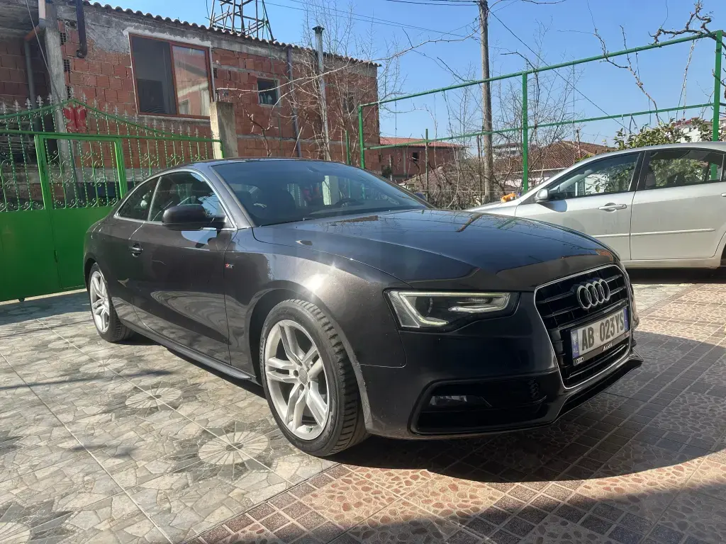 Audi A5 8T Facelift  2014, 228 334 km