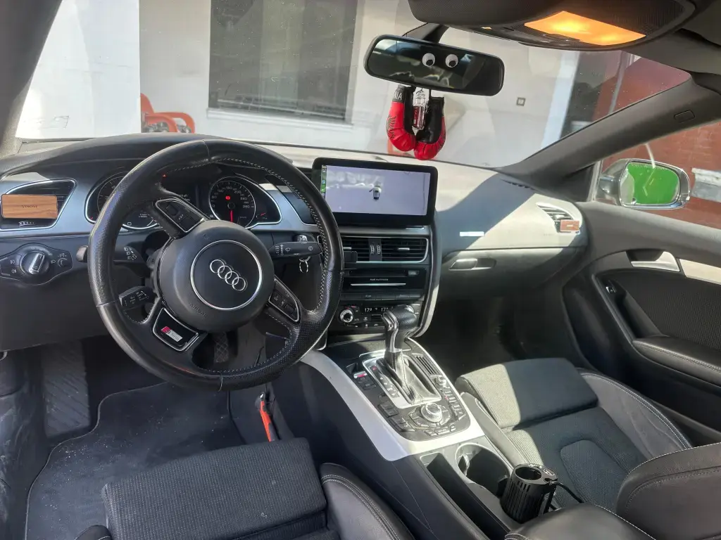 Audi A5 8T Facelift  2014, 228 334 km