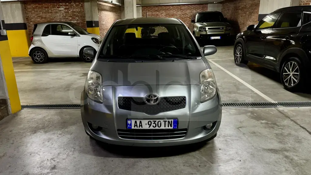 Toyota Yaris II (XP9)  2006