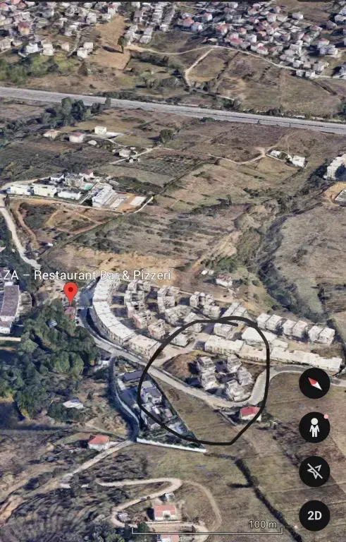 Shtëpi  342m²