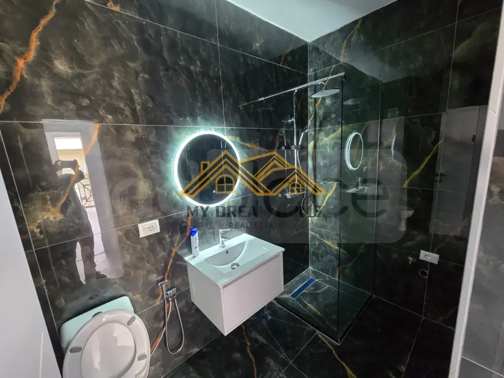 Apartament  100m² 5 floor