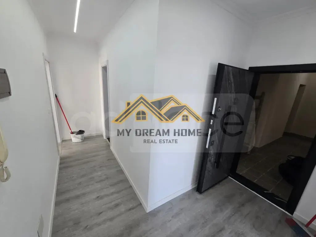 Apartament  100m² 5 floor