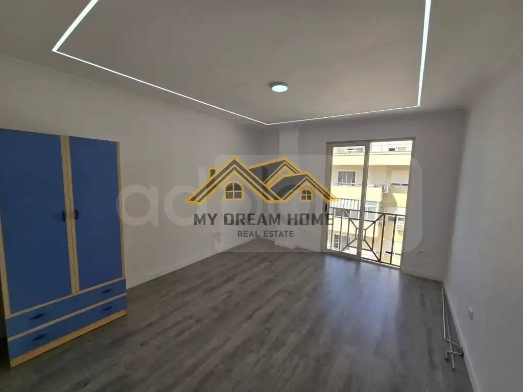 Apartament  100m² 5 floor