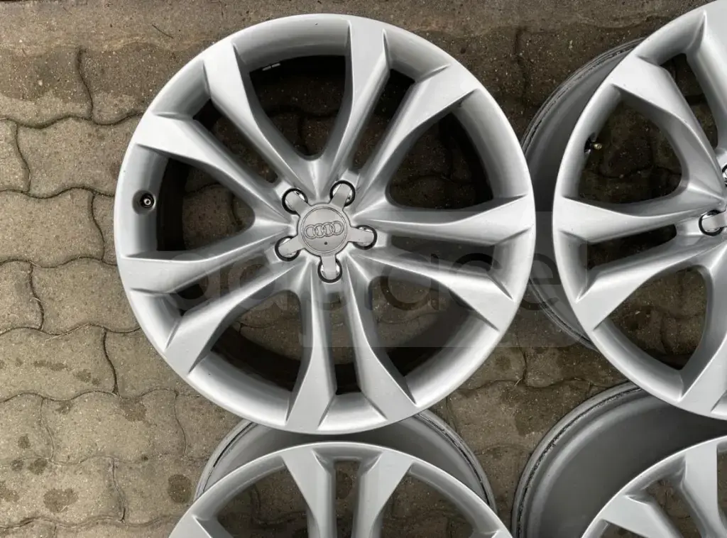 Audi A3 A4 A5 A6 A7 A8 Q5 SQ5 /R20