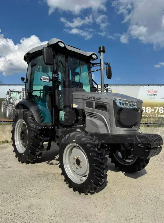 Traktor Claas Përdorur 2026 Në magazinë