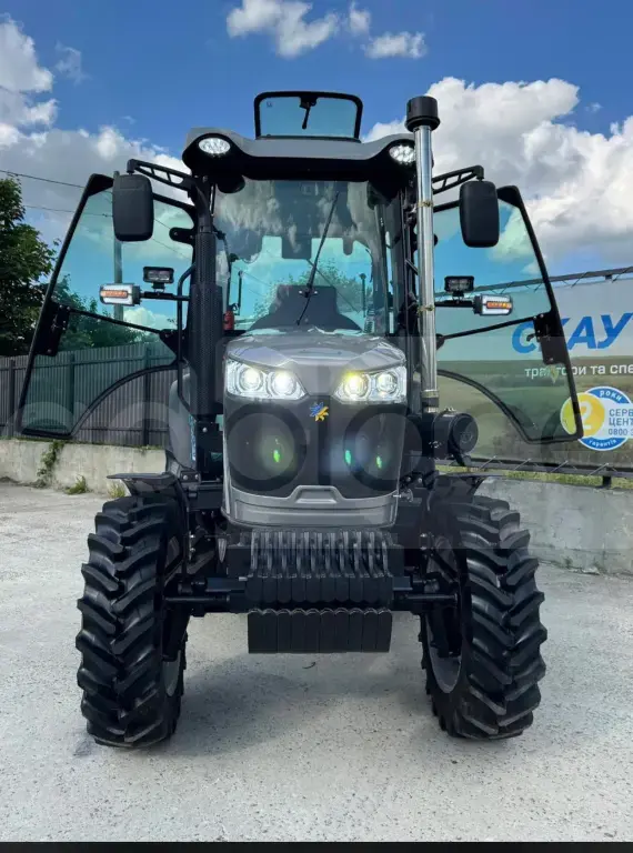 Traktor Claas Përdorur 2026 Në magazinë