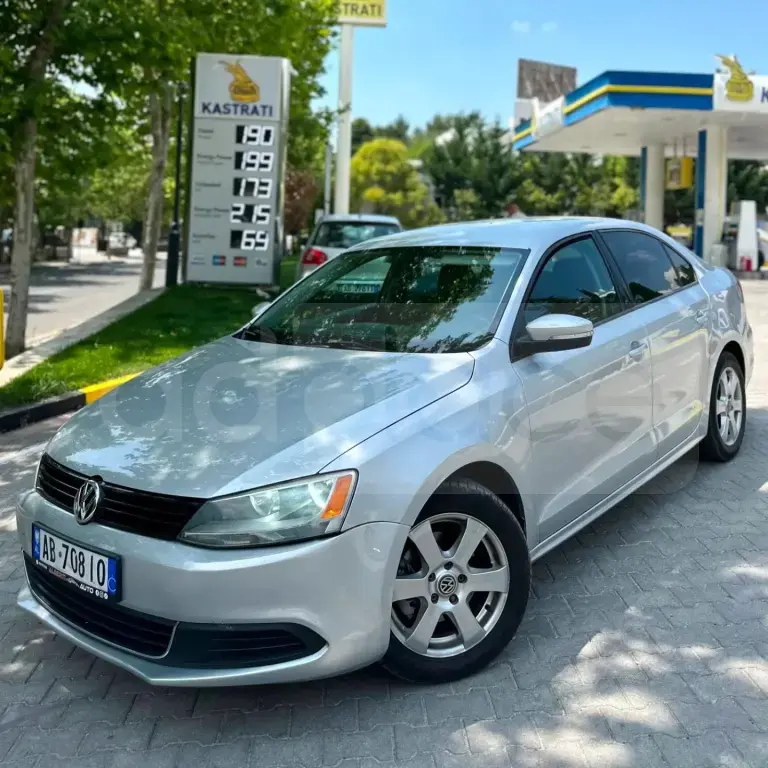 Volkswagen Jetta VI  2012, 215 650 km